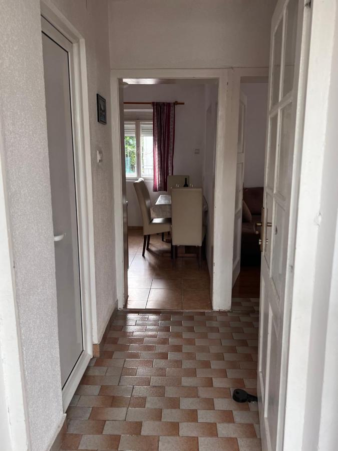 Apartments Radulovic Сутоморе Экстерьер фото