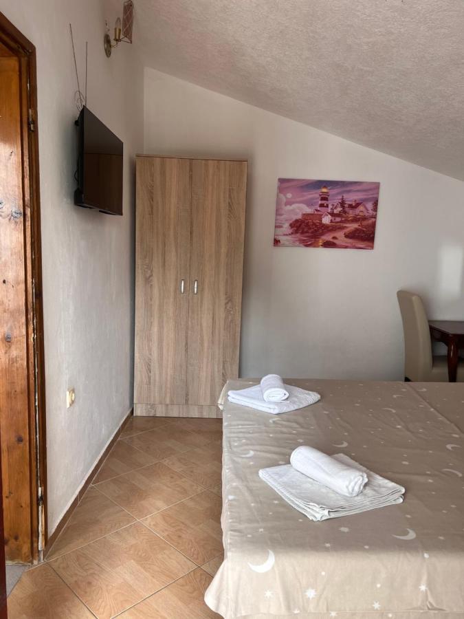 Apartments Radulovic Сутоморе Экстерьер фото