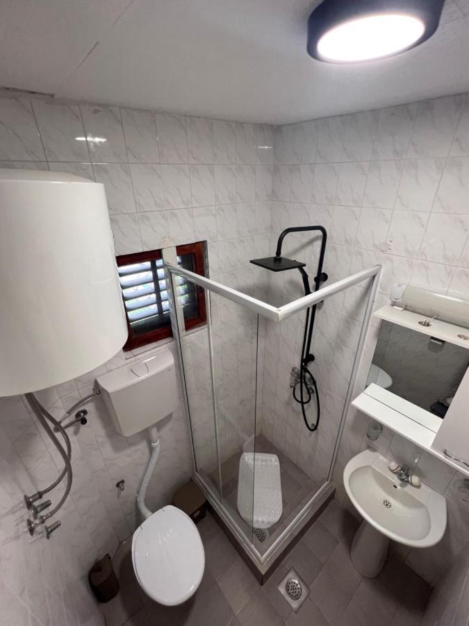 Apartments Radulovic Сутоморе Экстерьер фото