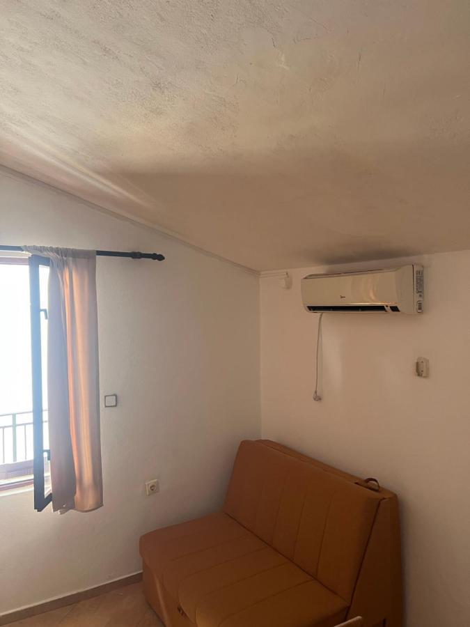 Apartments Radulovic Сутоморе Экстерьер фото